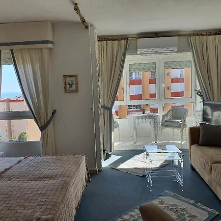 Luxury Studio Apartment 2 Night Minimum Stay Until June 31St!! Torrox Buitenkant foto